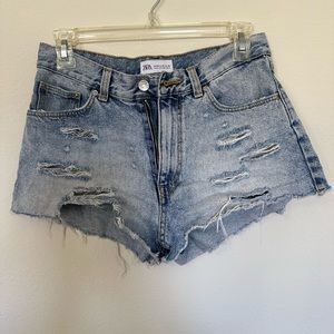 Zara distressed jean shorts